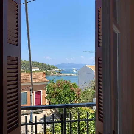 Central - Sea View *
